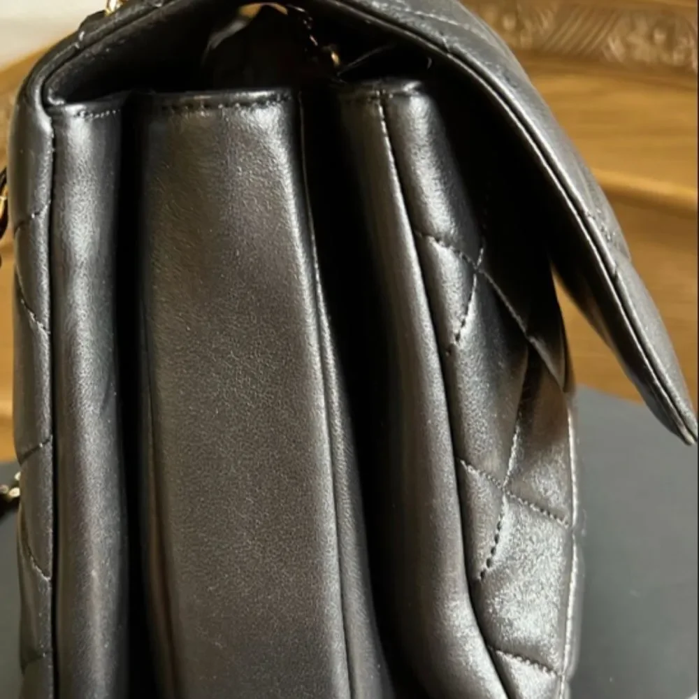 CHANEL Lambskin Quilted Small Trendy CC Dual Handle Flap Bag Black